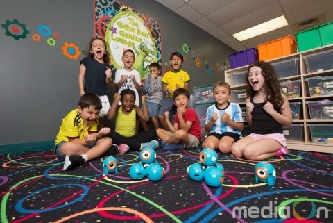 마르시스가 독점 판매하는 대시 앤 닷, 영국 Bett Awards 2019 수상