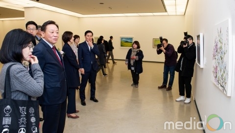 ‘카르페디엠’ 콘셉트, 제3회 한국교직원미술대전 개막