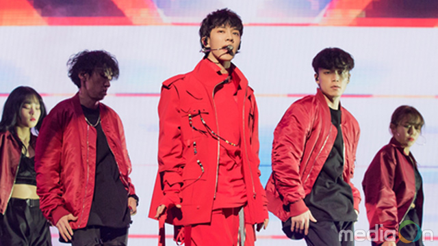 하이라이트 이기광 오늘 입대…‘웃으며 인사해’